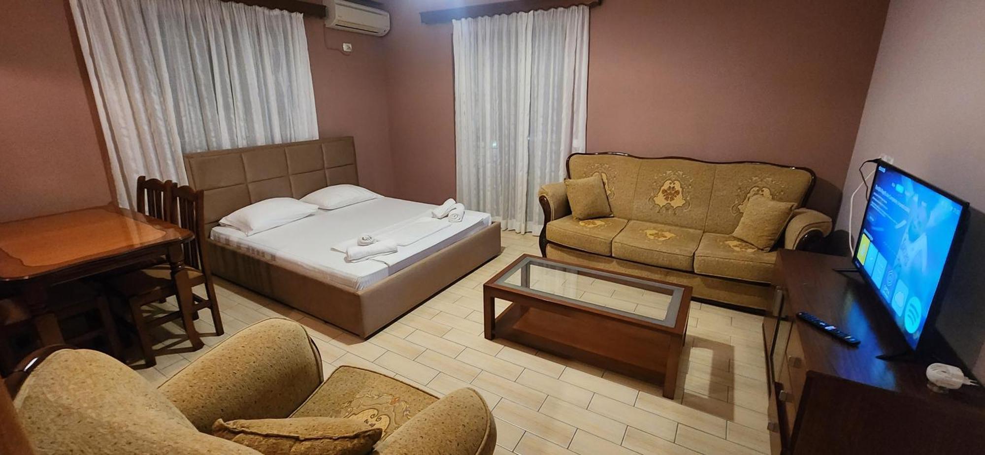 Hotel Vila Danedi 卡萨米尔 外观 照片